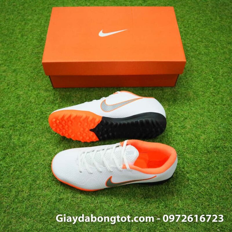 Giay da bong tre em Nike Mercurial mau trang Worldcup 2018 Vapor VII Pro TF (2)