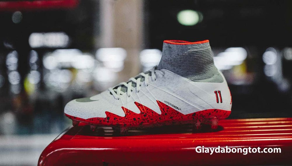 Cac mau giay da bong Nike dep nhat cua Neymar (4)