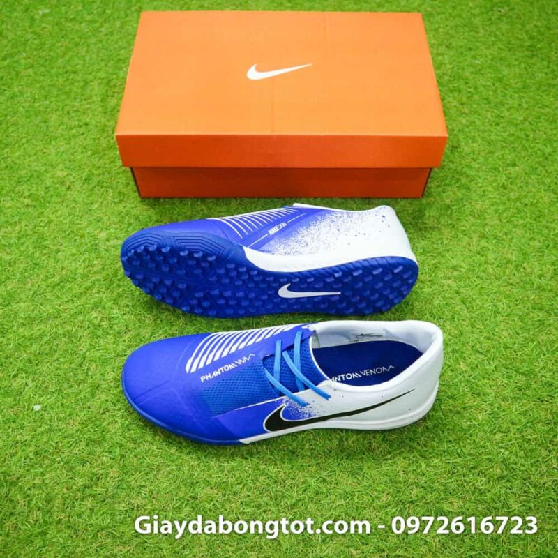 Giay da bong Nike Phantom VNM TF xanh duong trang (2)