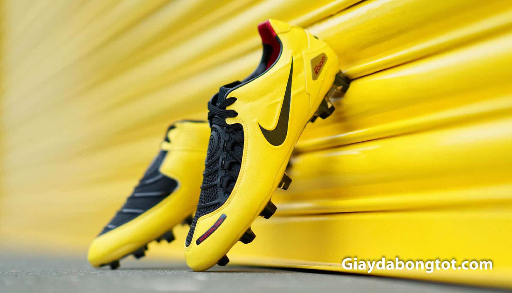 Nike hồi sinh lại giày đá bóng Nike T90 Laser I màu vàng với số lượng giới hạn