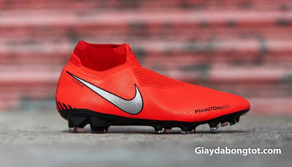 Giày đá bóng Nike Phantom VSN được sử dụng rất nhiều trong đội hình Real Madrid