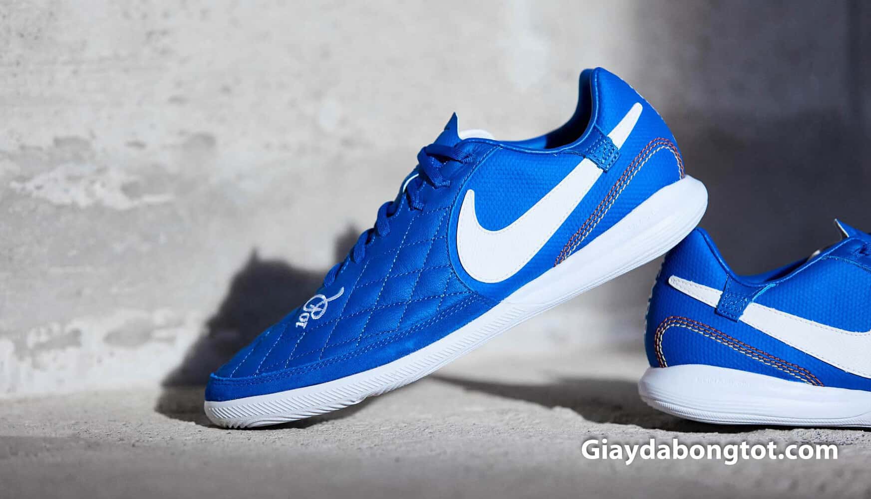 Dòng giày Nike TiempoX là dòng giày được giới trẻ cực kỳ yêu thích vừa hỗ trợ đá bóng vừa đi chơi