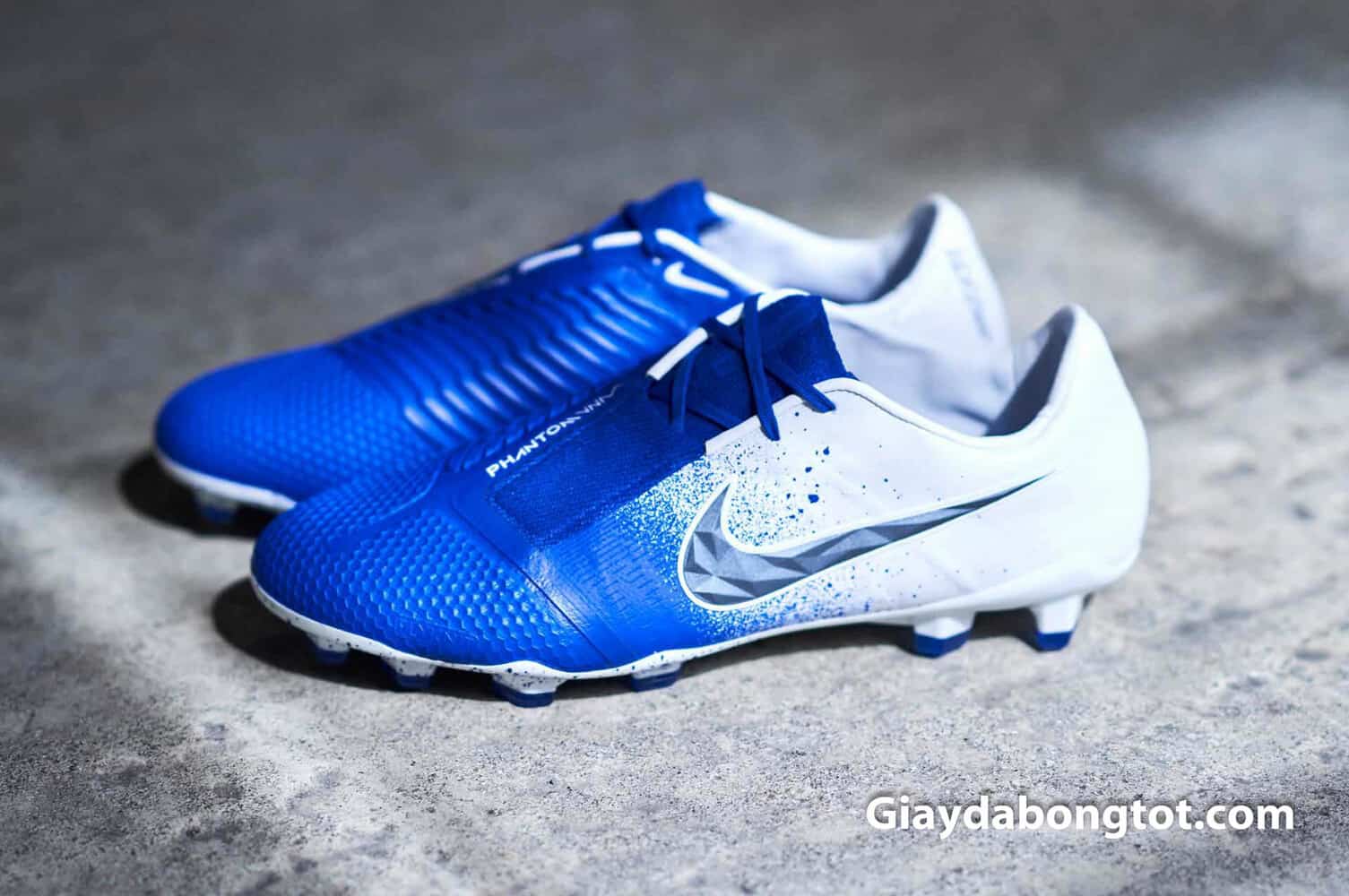 Phối màu xanh dương trắng cực đẹp của giày Nike Phantom VNM "Euphoria Mode"