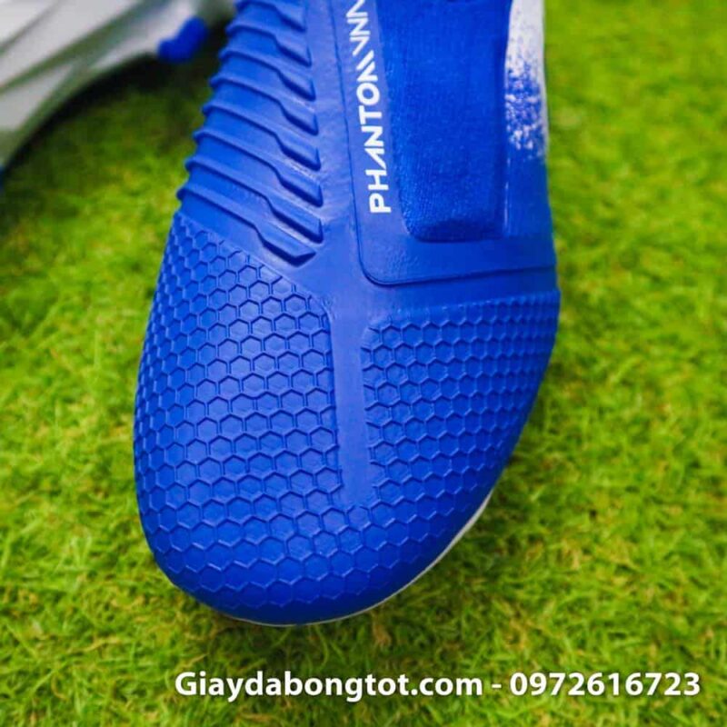 Giay da bong tien dao Nike Phantom VNM FG xanh duong trang Euphoria Pack (4)