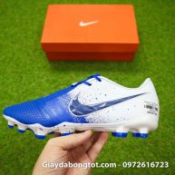 Giày đá bóng Nike Phantom VNM (Venom) đang được rất nhiều tiền đạo lựa chọn