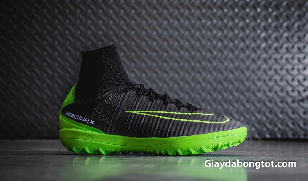 Giày sân cỏ nhân tạo Mercurial X Proximo II TF rất được yêu thích với thiết kế đẹp mắt