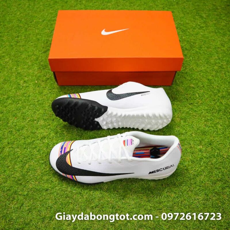 Giay da bong Nike Mercurial Vapor 12 TF mau trang Level up 2019 (1)