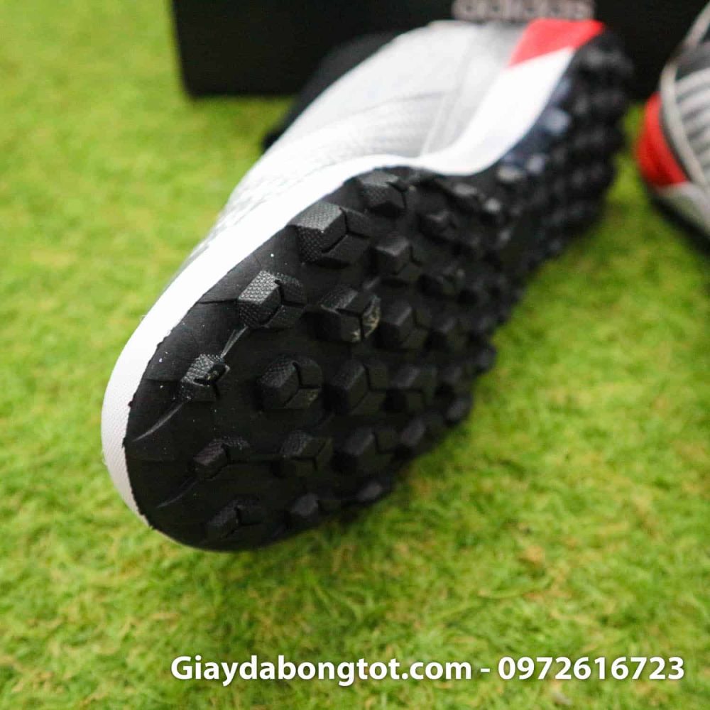 Giay bong da Adidas Predator tre em co cao mau bac vach den (5)