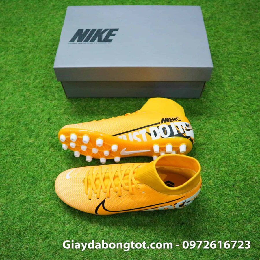 Giày đá bóng sân cỏ nhân tạo cổ cao đinh AG Nike Mercurial Superfly 7 Academy màu vàng