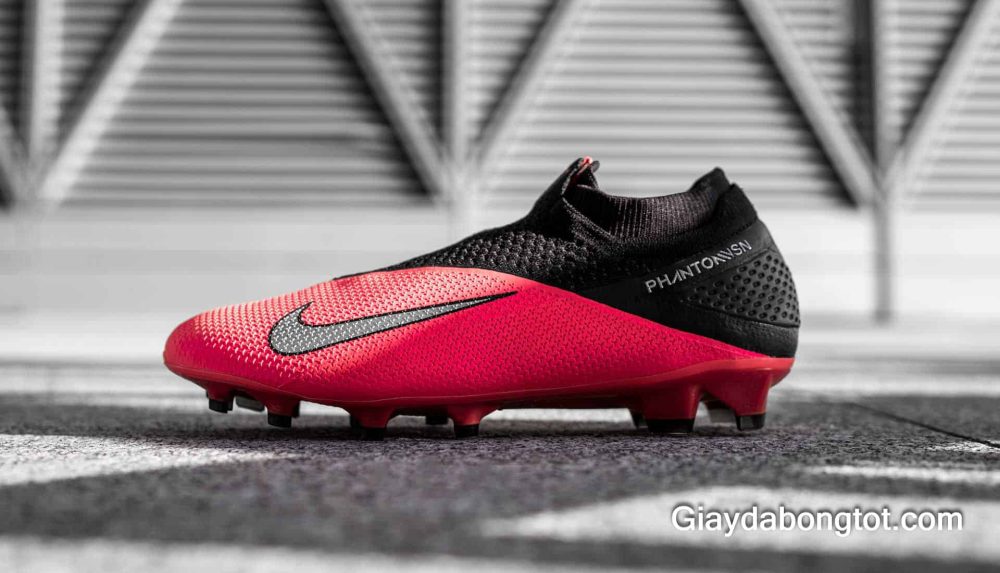 Giày đá bóng Nike Phantom VSN 2 thế hệ mới 2020 được ra mắt