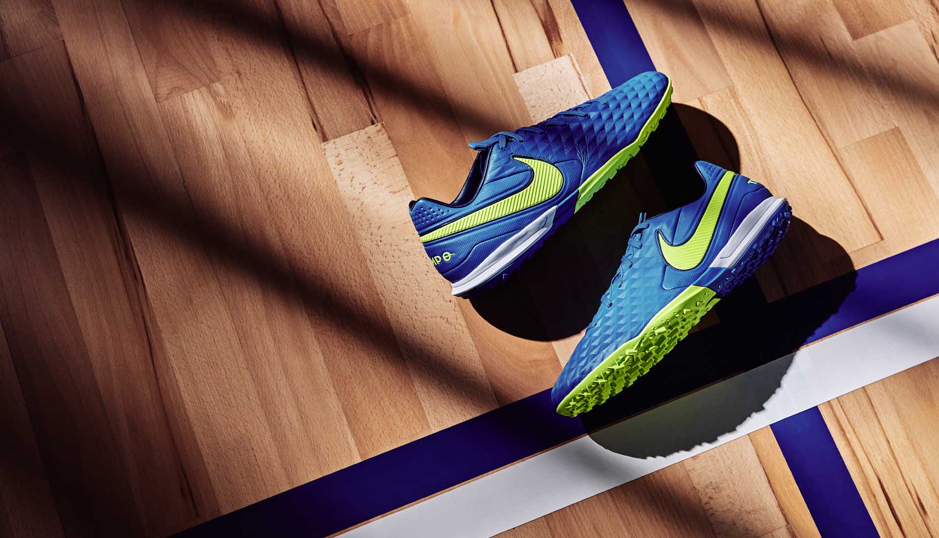 Giày đá bóng sân cỏ nhân tạo Nike loại đẹp chất lượng