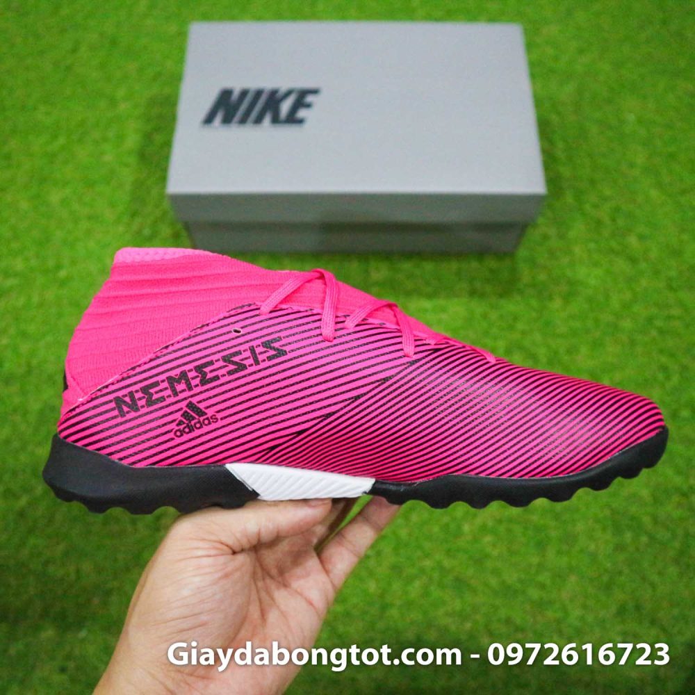 Giay da bong chan be adidas nemeziz 19 tf hong vach den (1)