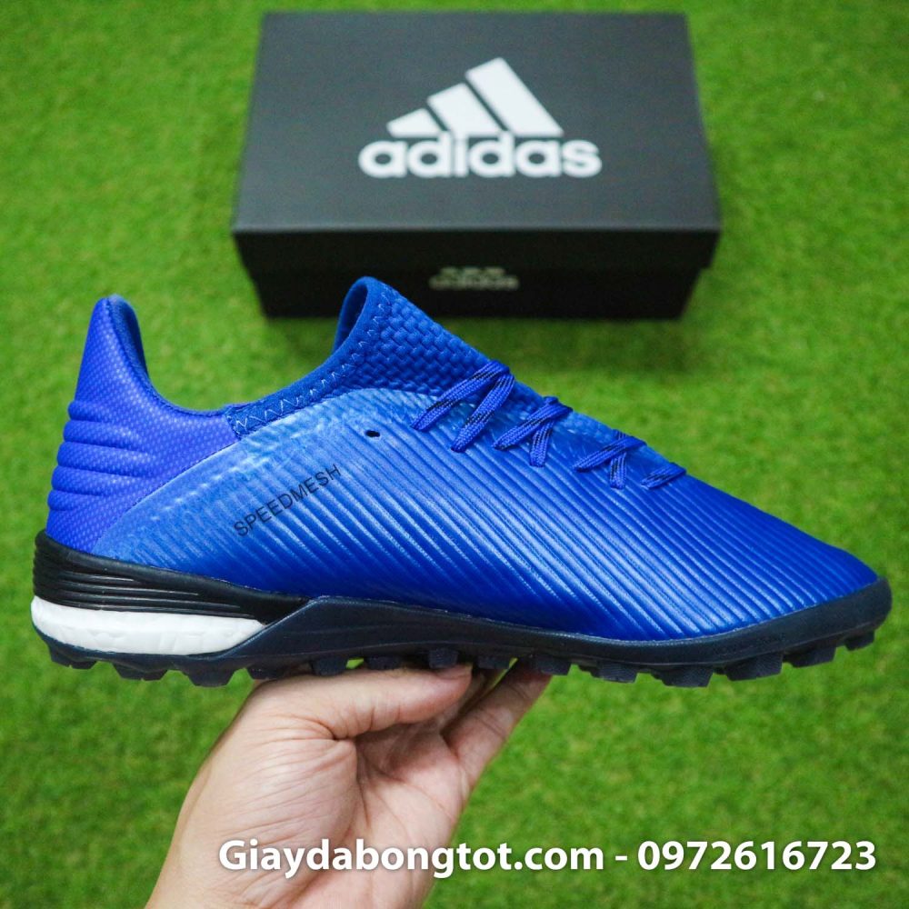 Giay bong da adidas x 19 1 xanh duong dam vach trang (1)