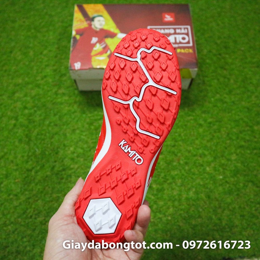 Giay da bong tre em kamito quang hai 19 premium do trang (13)