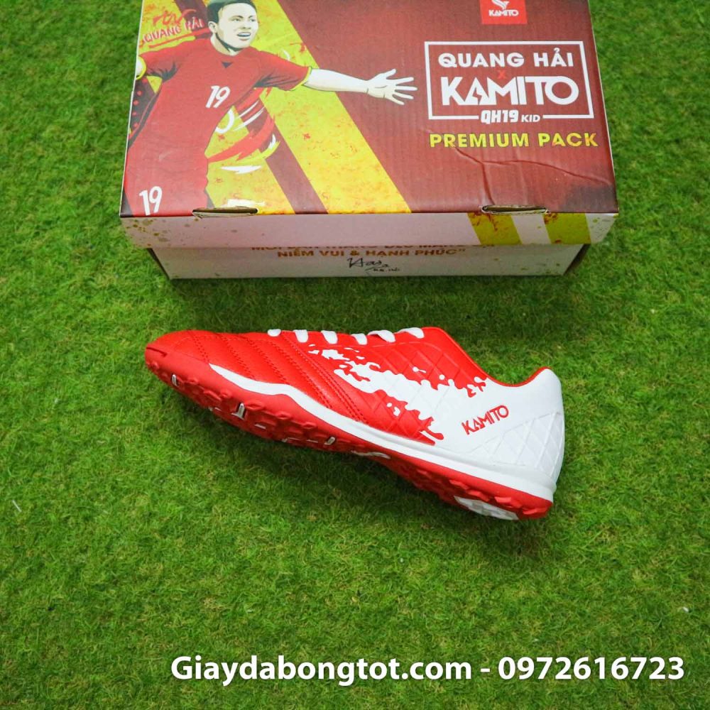 Giay da bong tre em kamito quang hai 19 premium do trang (9)