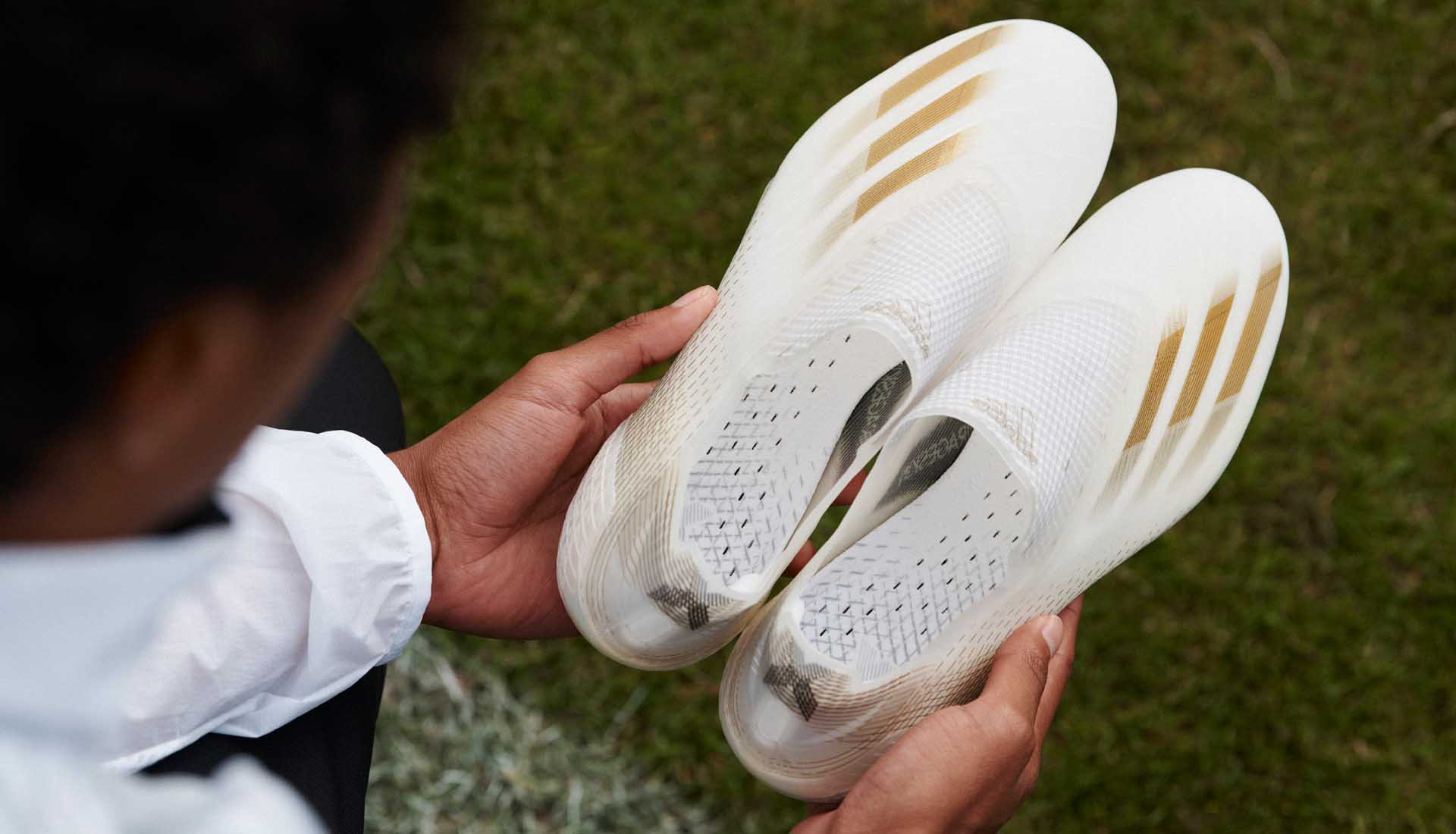 Giới thiệu giày đá banh siêu nhẹ Adidas X20+ Ghosted mới 2020