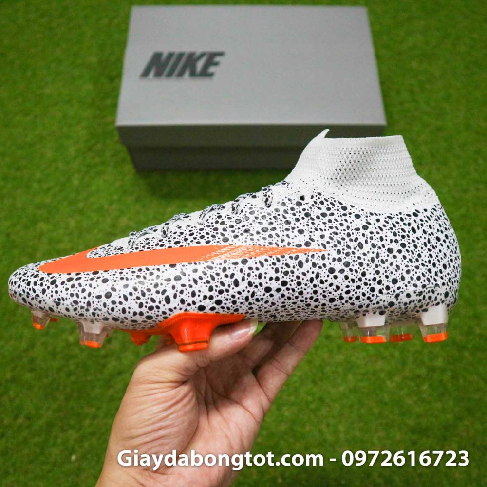Giay bong da nike mercurial superfly 7 elite fg safari cr7 den trang (15)