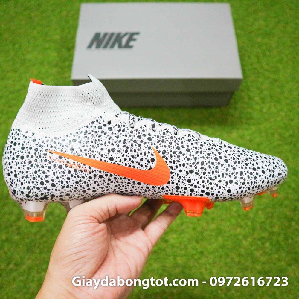 Giay bong da nike mercurial superfly 7 elite fg safari cr7 den trang (16)
