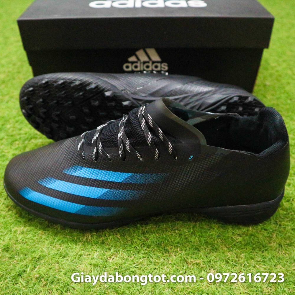 Giay da bong sieu nhe adidas x ghosted tf den vach xanh 2020 (3)