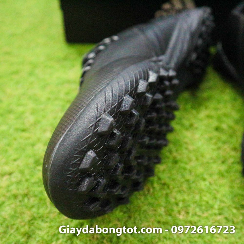 Giay da bong sieu nhe adidas x ghosted tf den vach xanh 2020 (6)