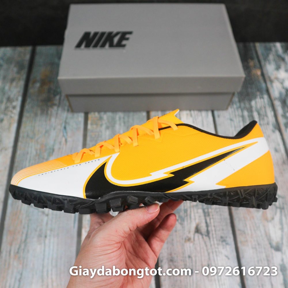 Nike mercurial vapor 13 academy tf vang trang vach den superfake (8)