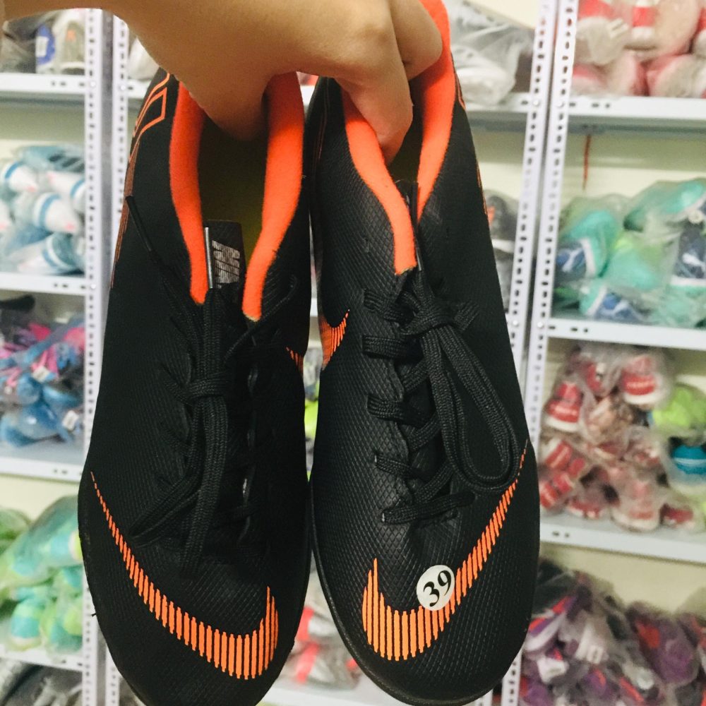 Nike Mercurial Vapor 12 Academy TF đen vạch cam [SALE]