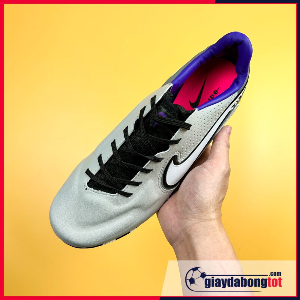 Nike Tiempo 9 Pro TF xám vạch trắng, Đế vằn