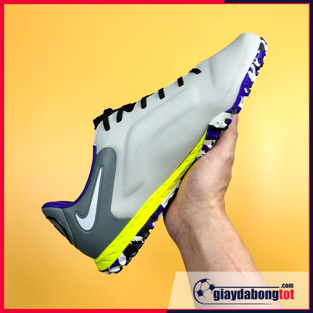 Nike Tiempo 9 Pro TF xám vạch trắng, Đế vằn