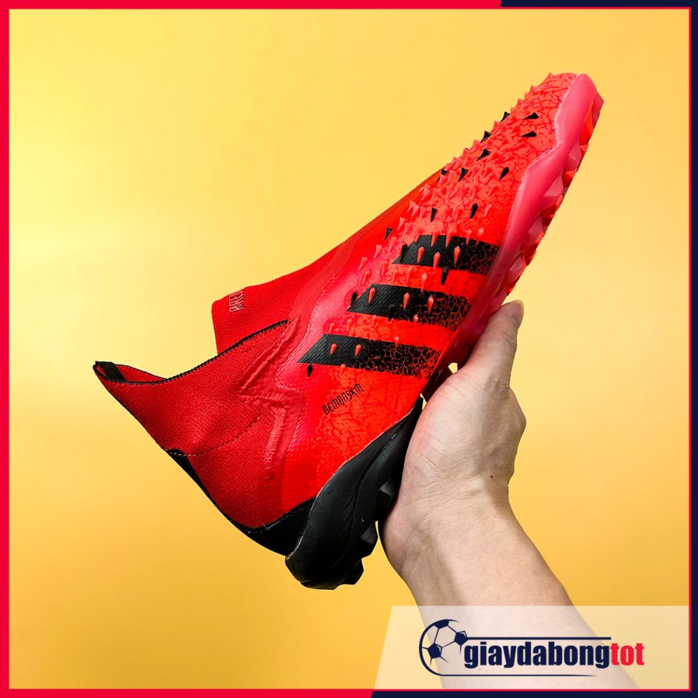 Adidas Predator Freak+ TF Đỏ vạch đen | Không dây, Cao cấp