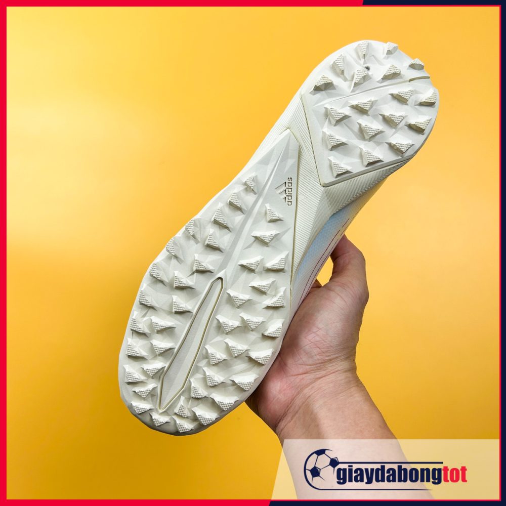 Adidas Predator Edge .3 TF Trắng ngà vạch đỏ