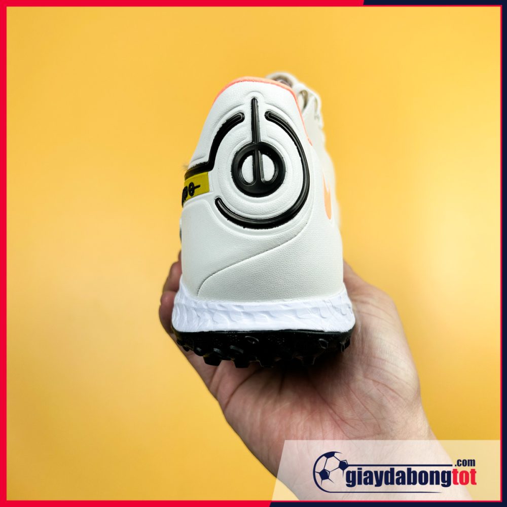 Nike Tiempo Legend 9 Pro TF Trắng ngà vạch vàng