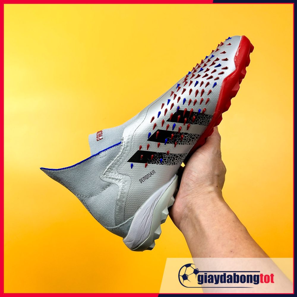 Adidas Predator Freak+ TF Bạc vạch đen không dây