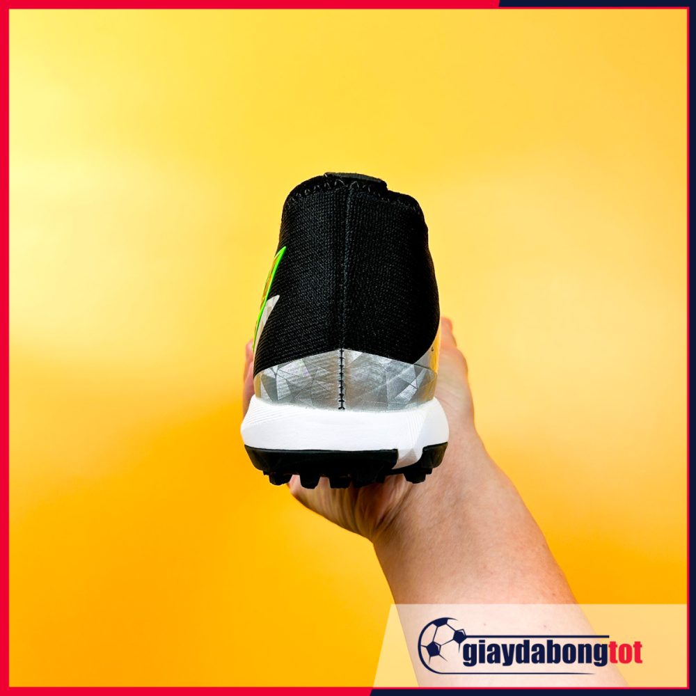 Giày Adidas Predator Edge .3 TF New Bạc đen V2