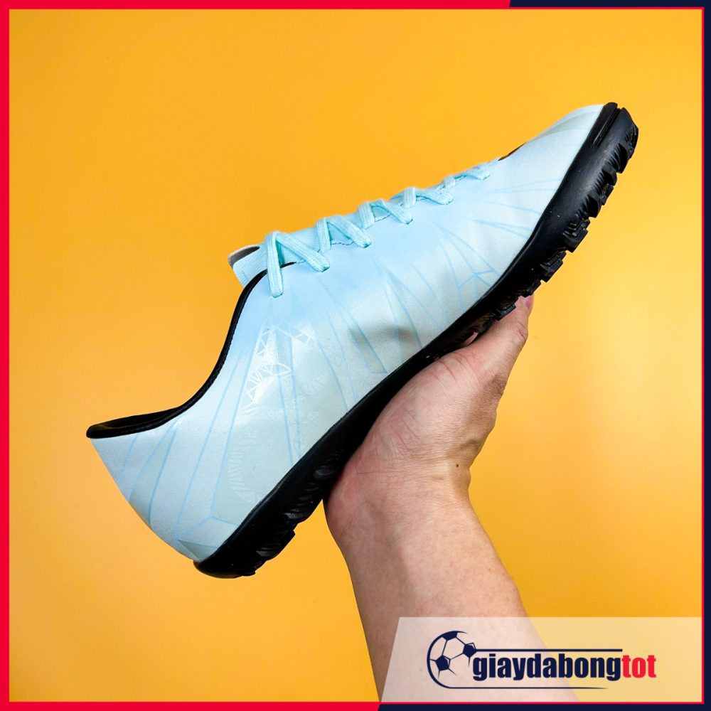 Nike Mercurial Victory 6 TF Trắng xám vạch đen CR7