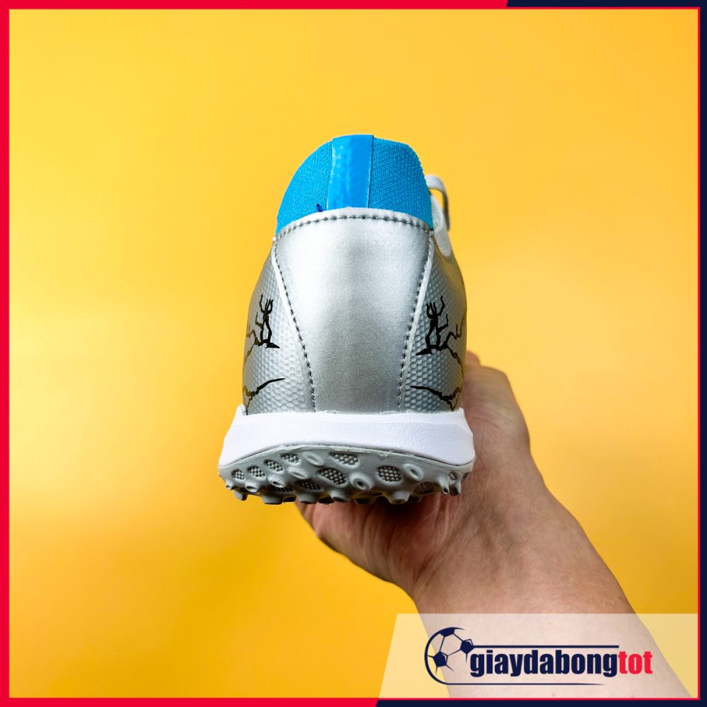 Giày Đá Bóng Wika Thunder TF Bạc vạch xanh