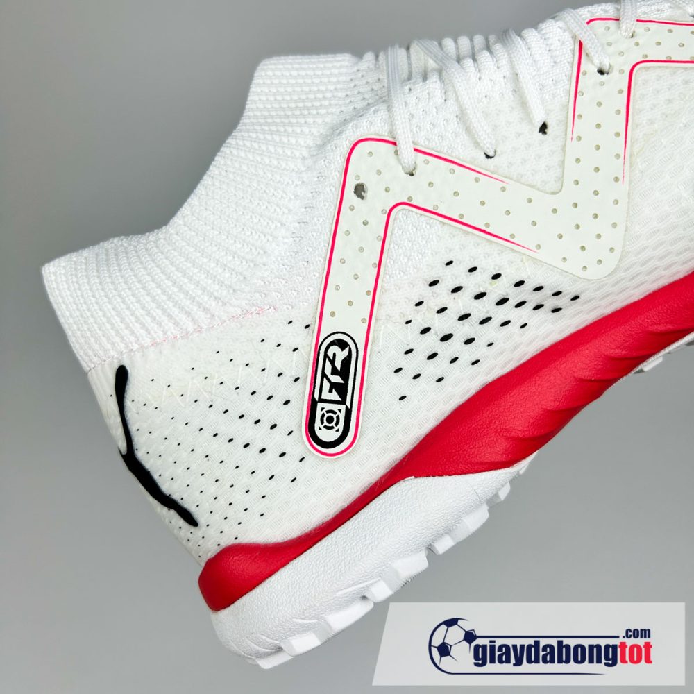 puma future ultimate tf trang do vach den (9)